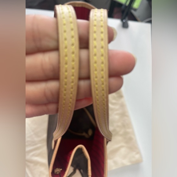 Never full MM monogram Tote Bag-Louis Vuitton. Comes with its box and dust bag. - Picture 6 of 10